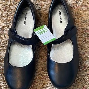 Brand new lands’ end black flats